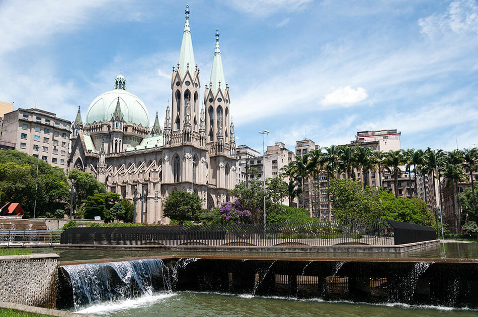 Blog IpsisPro Catedral-da-Se Fotografia em São Paulo: Conheça 10 lugares incríveis para fotografar 